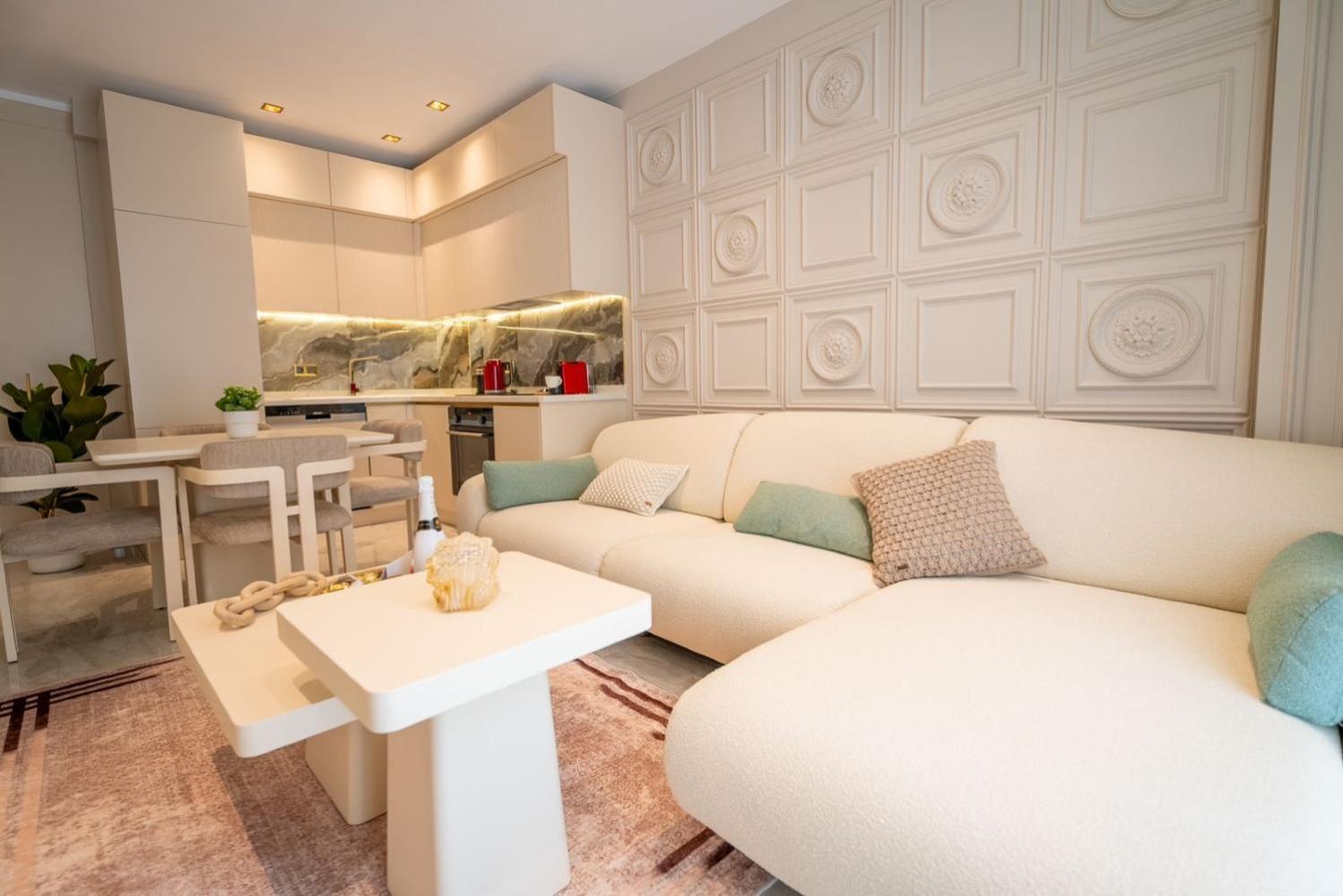 Daire Luxury In The Center Of 100m To The Sea Alanya