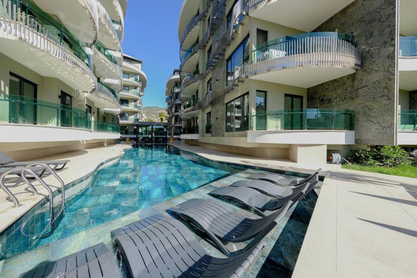 Luxury In The Center Of 100m To The Sea Alanya