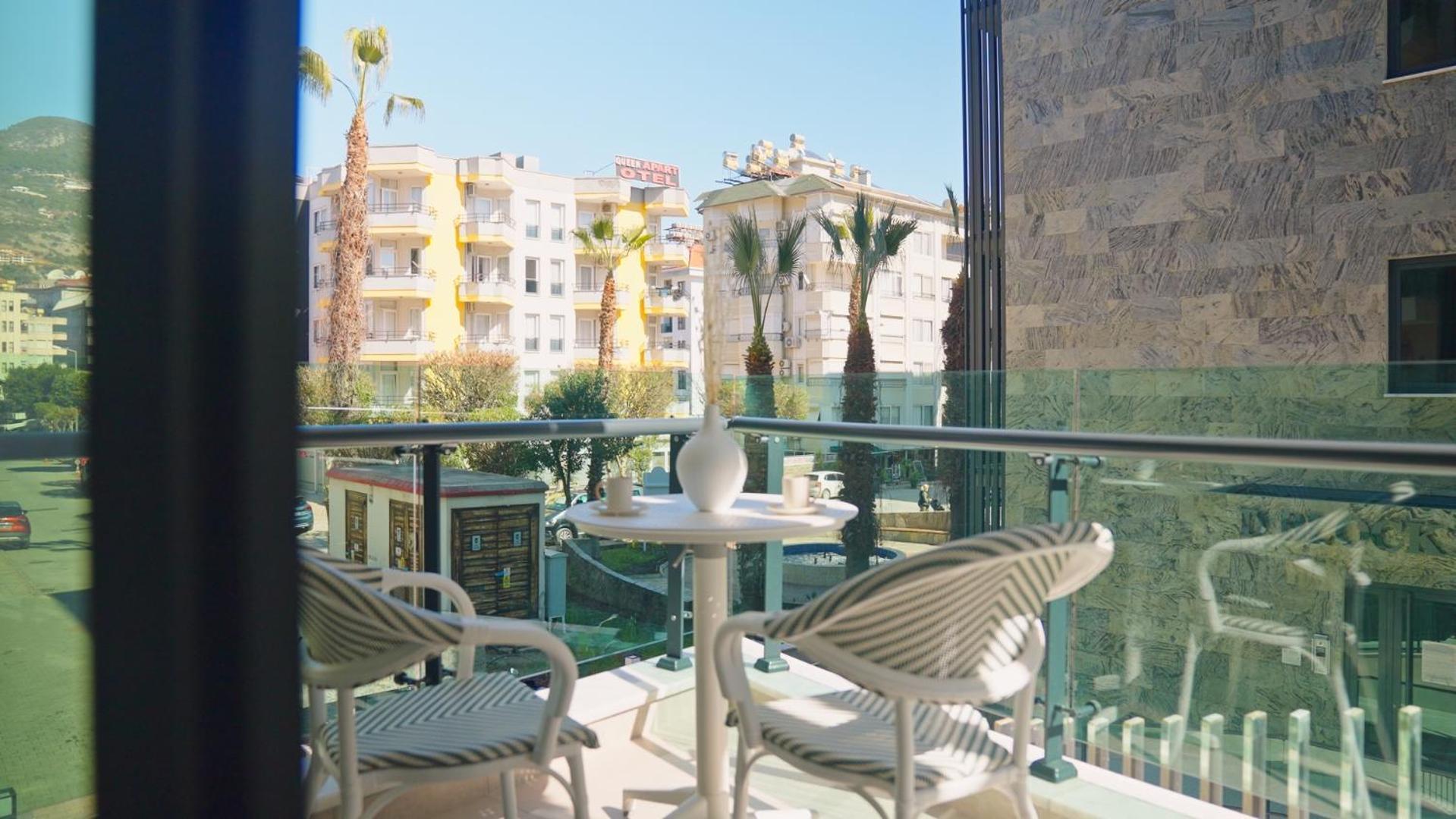 Luxury In The Center Of 100m To The Sea Daire